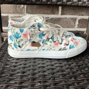 Blowfish Malibu Maggi cactus high top sneakers